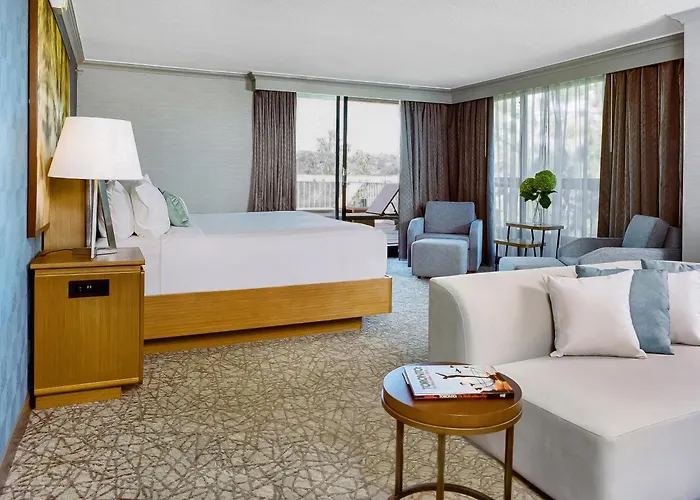 Hotel Crowne Plaza Toronto - North York By Ihg