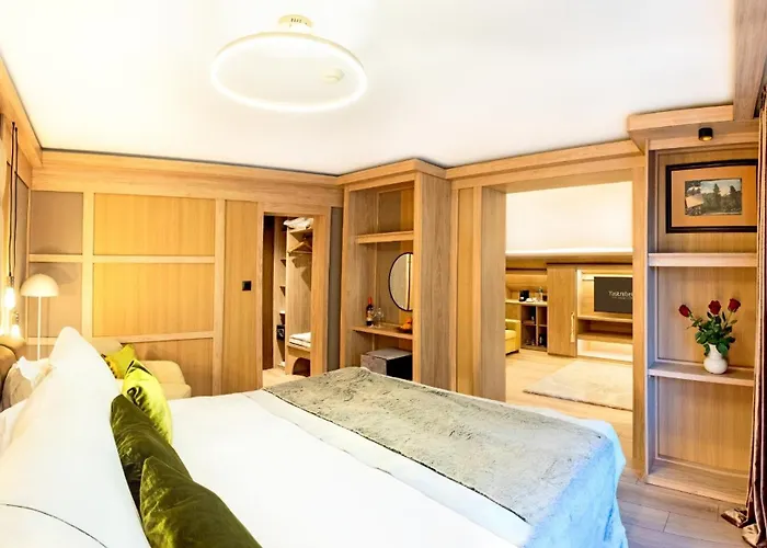 Hotel Yastrebets Wellness&Spa Borowez