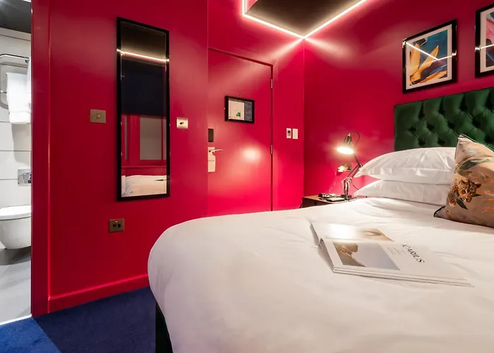 Hux Hotel, Kensington London