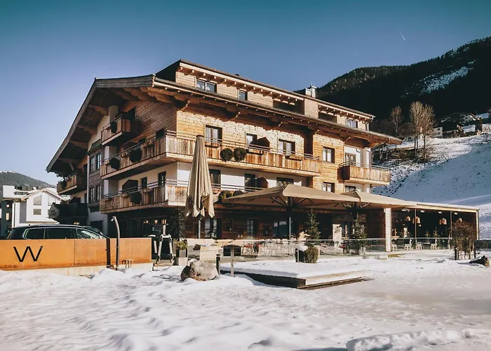 Ski&Bike Hotel Wiesenegg Saalbach-Hinterglemm