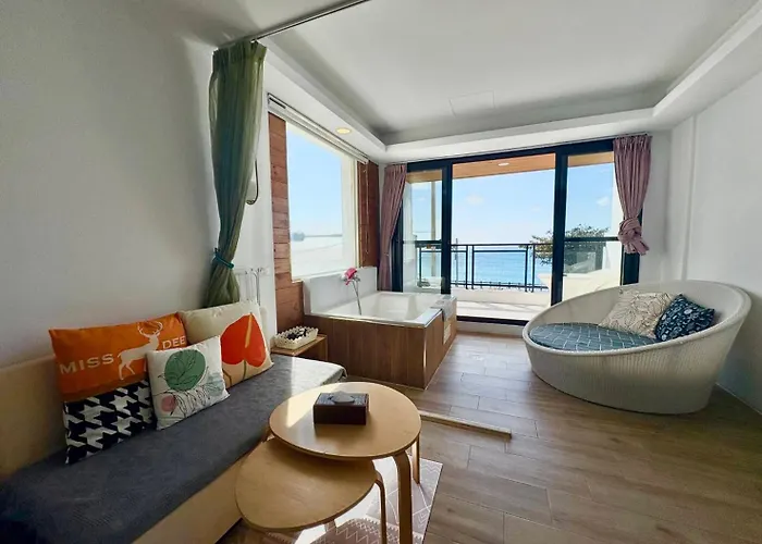 Rockhand Homestay Cape Eluanbi
