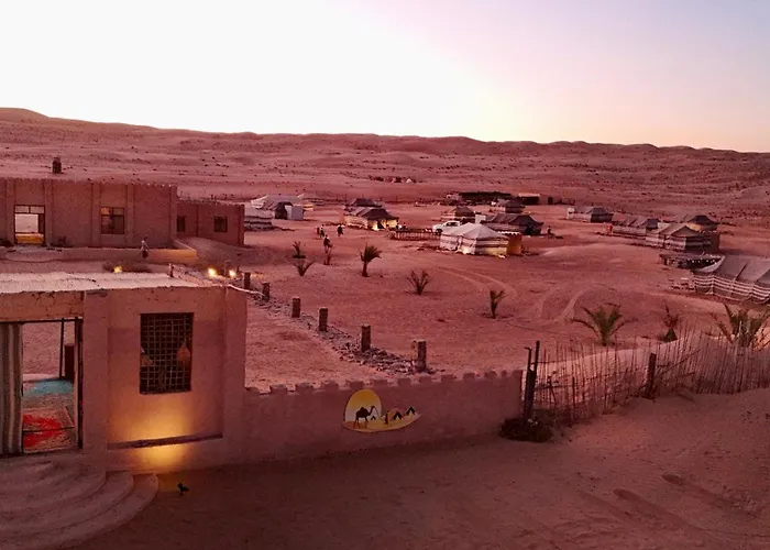 Desert Wonders Camp Ḩawīyah