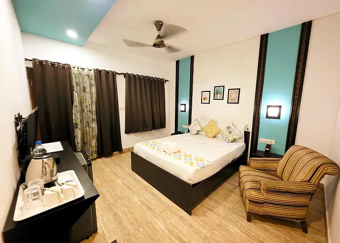 Hotel Wtf My House Baga