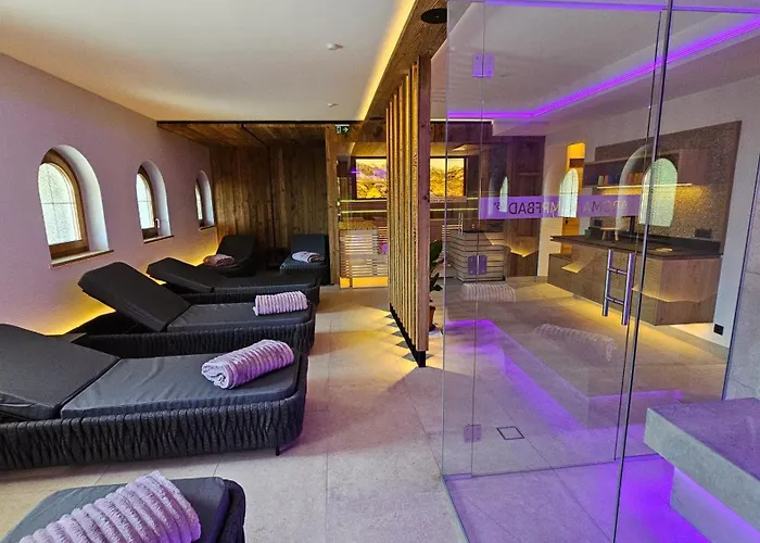 Hotel Garni Tirol Ladis