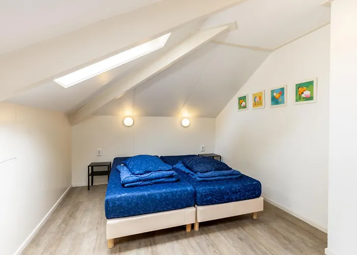 Familiehuis Camping De Molenhof Voor 10 Personen Reutum