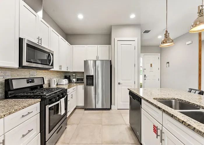 Ultra Convenient Stay, 5 Min To Disney Smv118 Orlando