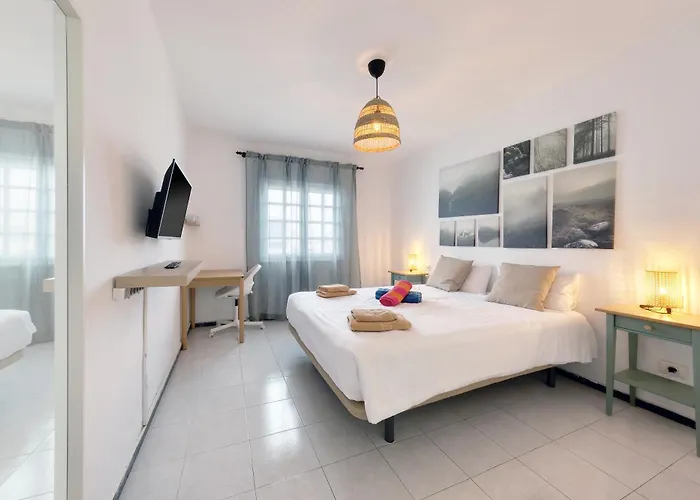 Casa Atassara - 500M To The Beach, Ping-Pong And Foosball By Lanzarote Vacation Homes Puerto del Carmen 