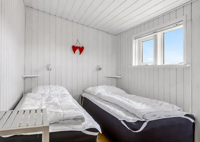 Holiday Home Mortensen - 350M From The Sea By Interhome Lakolk