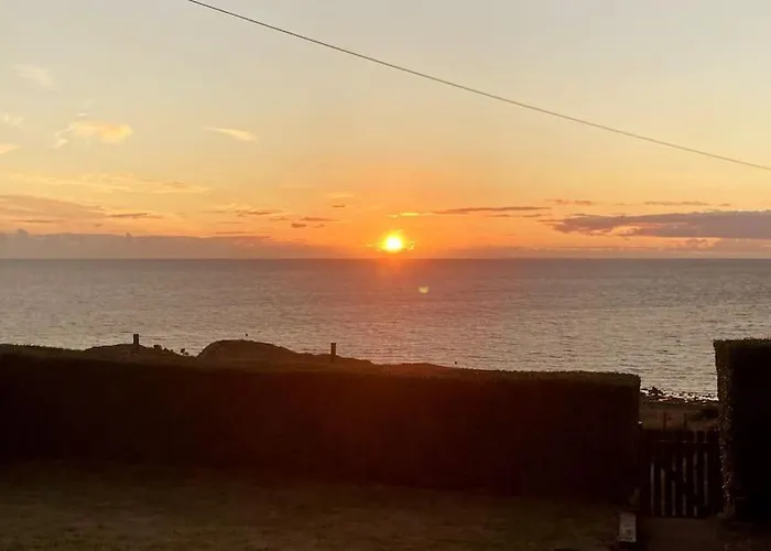 Erin Neamh - Magnificent Sea Views Cosy Cottage In Cumbria Warrington 