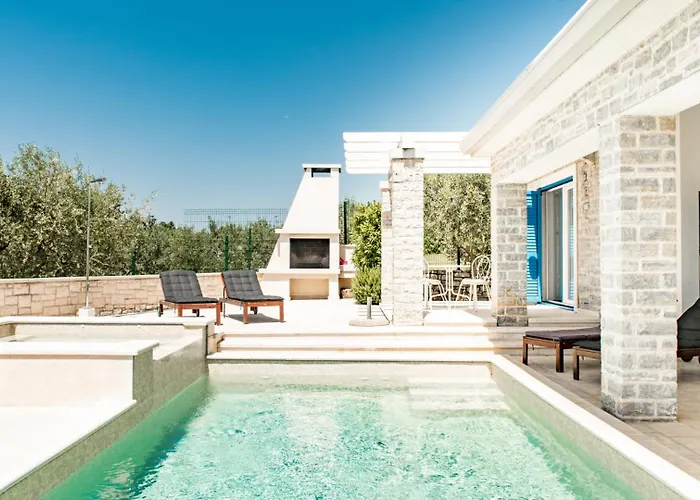 Beautiful Villa Torre III With Sauna In Tar Tar-Vabriga