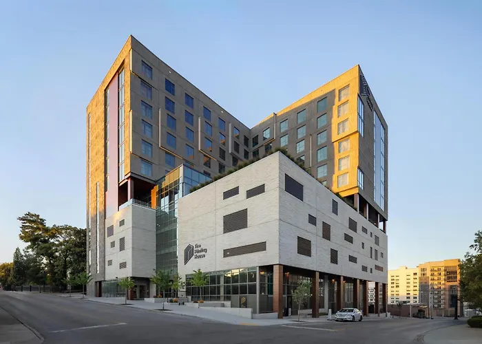 The Printing House Hotel, Tapestry Collection By Hilton Nashville