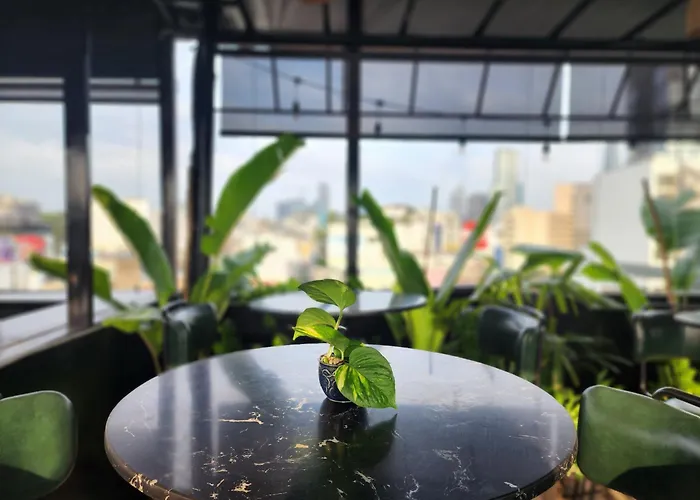 NIK Hotel Signature Ho-Chi-Minh-Stadt