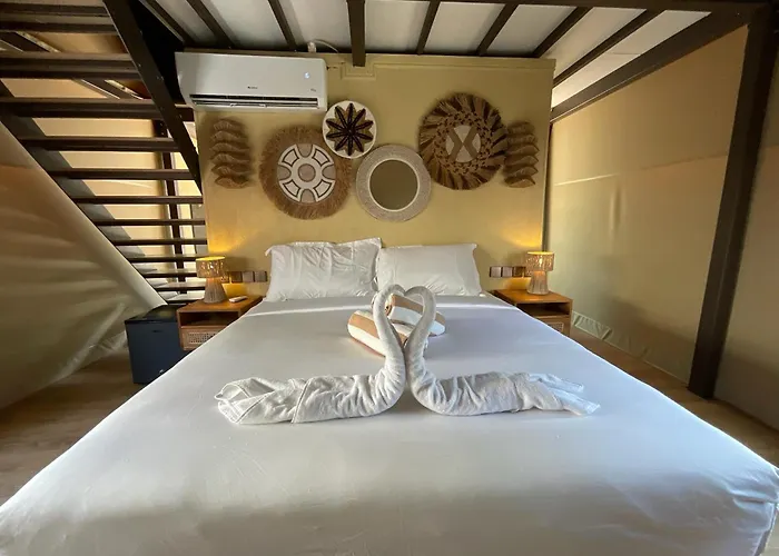 Beachfront Glamping - Escape In Nature Tianyar