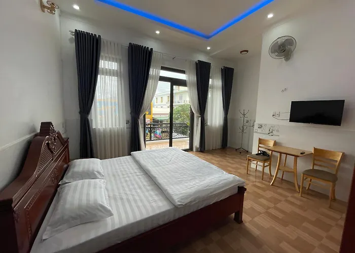 Hotel Nha Nghi Hoang Giang Me Linh
