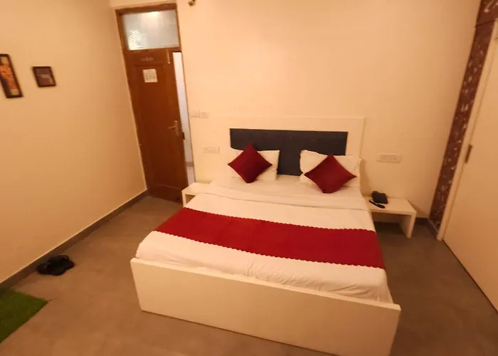 Hotel Chandigarh Elite