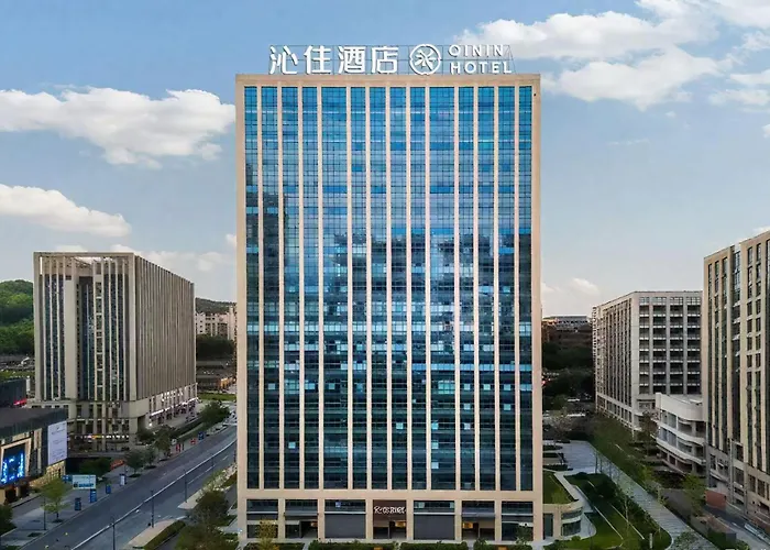 Chongqing Qinin Hotel