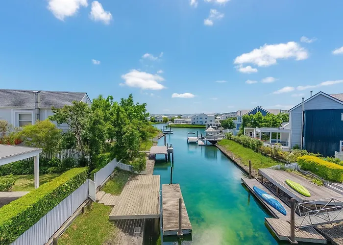 Villa Island Lifestyle On The Water Knysna