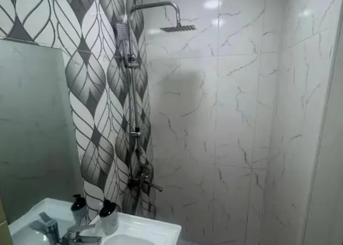 Yagmur Hostel Baku