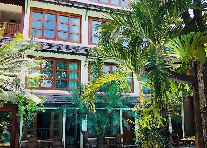 Serene Teak Boutique Chiang Mai