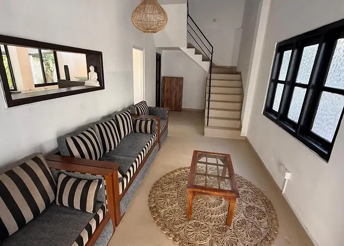 Saltwater beachfront Weligama
