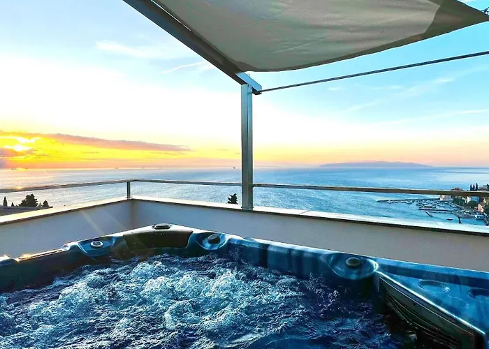Beautiful Villa Palazzo Blue - Opatija