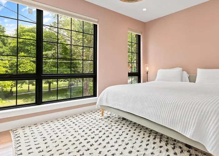 Modern Chic Fishtown-Philly Home With Roof Deck Philadelphia