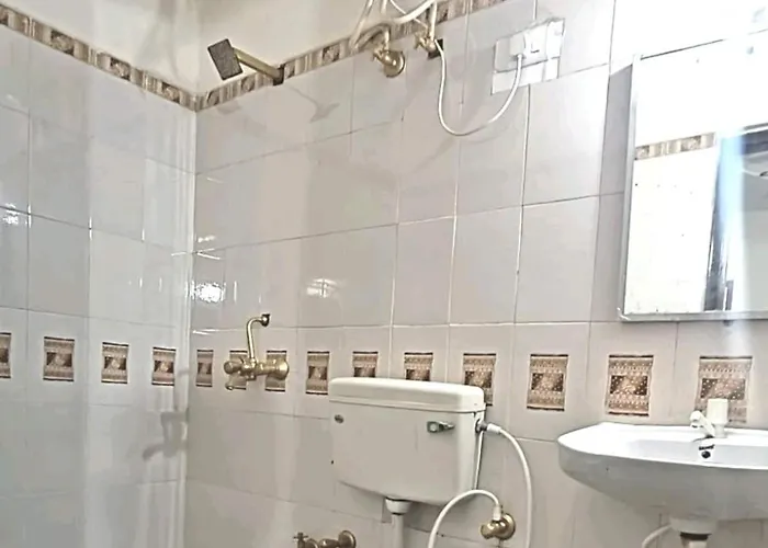 Hostel Surya Agra 