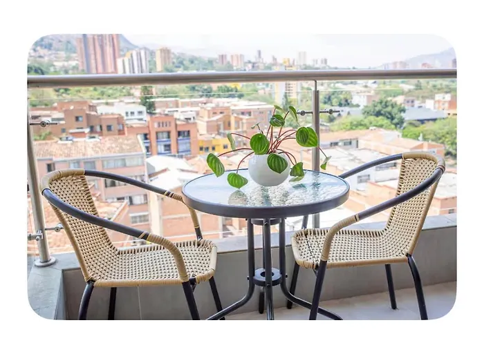 Apartahotel Ginebra Central Cerca Laureles Medellín