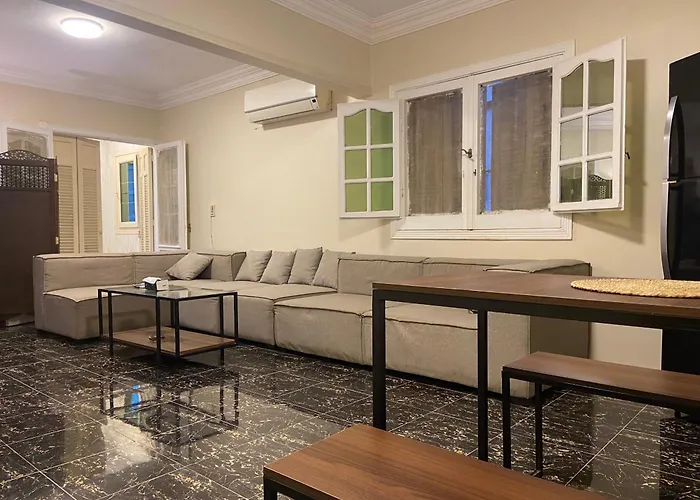 Cozy Private Room In Maadi Kairo