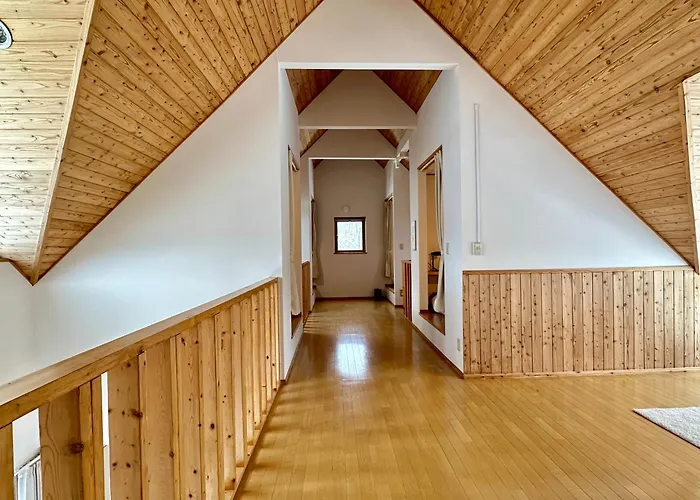 Cottage With Views Of The Niseko Mountain Range - Mountain View Niseko