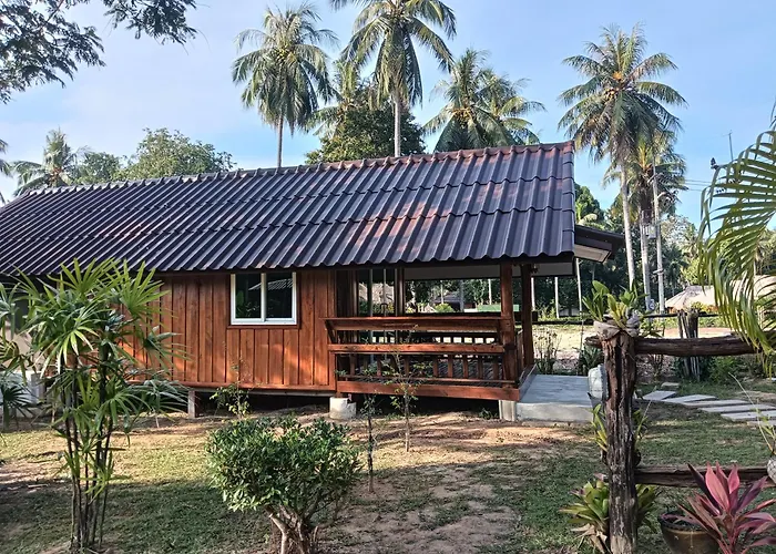 Kohjum Freedom Resort Koh Jum