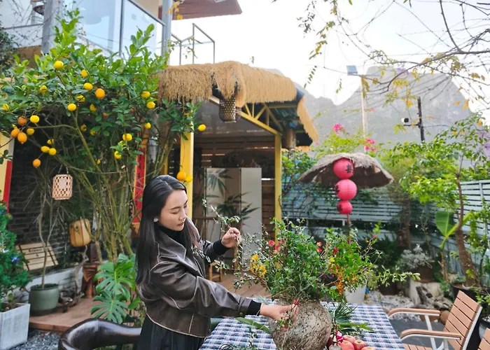 Untitled Courtyard B&B Guilin