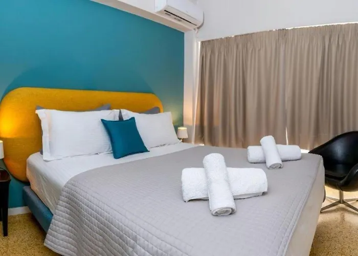 Crown Syntagma Apartment Athen