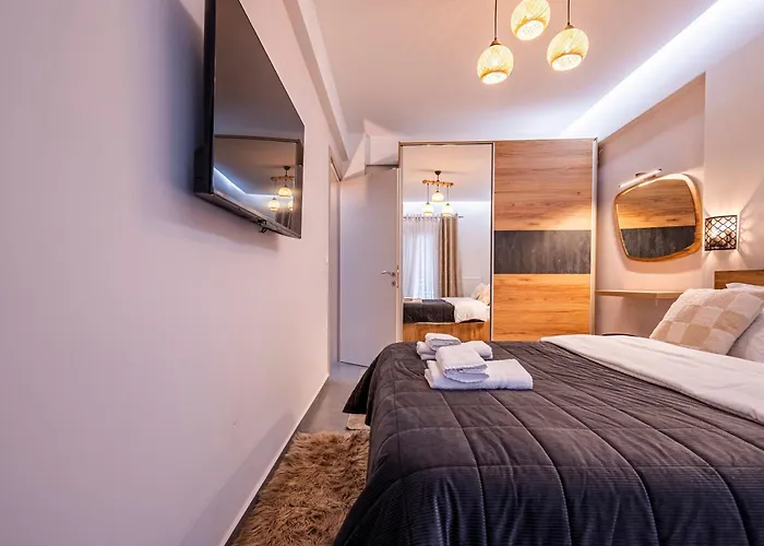 Ferienwohnung Ellywood Thessaloniki