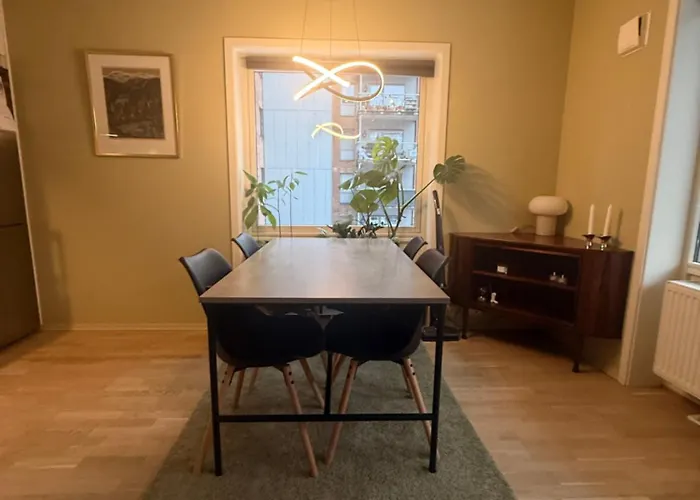 Modern 3-Room Balcony Apartment Oslo