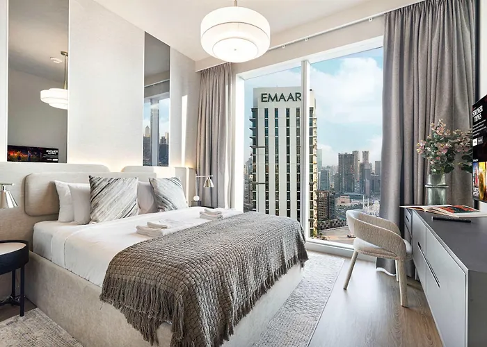Luxury 4Br Prime Downtown Stay Dubai