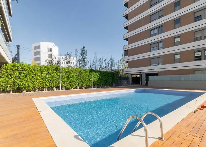 Ferienwohnung Penthouse With Private Terrace & Pool Access Cornellà de Llobregat