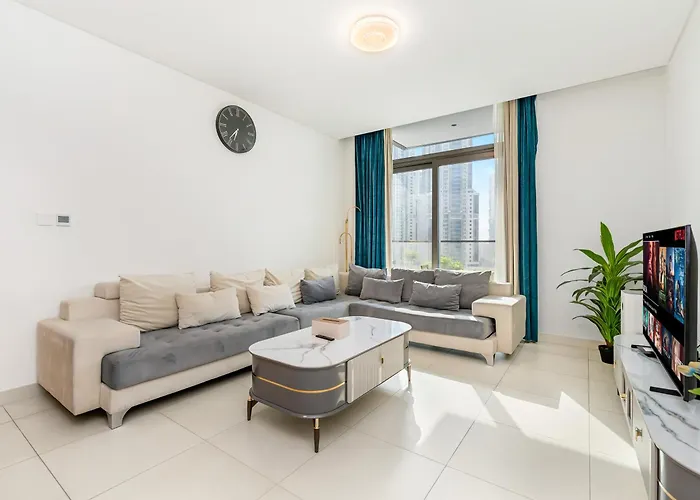 Ferienwohnung Burj Crown Luxury 2Br W Balcony & Pool View 8Th Floor Dubai