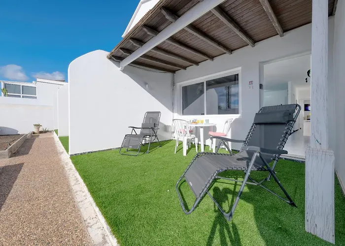 Suite Helios - 500M To The Beach By Lanzarote Vacation Homes Puerto del Carmen 