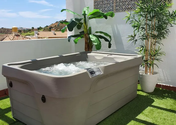 Ferienwohnung L'Envoutement Andalou, A La Cala De Mijas, Jacuzzi Prive Chauffe Málaga