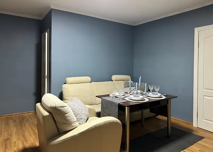 Zwin Apartment 3 Skole