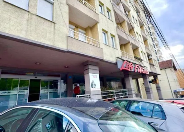 Park Street Apartments Pristina
