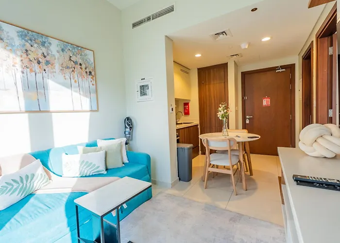 Ferienwohnung Modern 1Br In Business Bay Balcony Pool Access Dubai