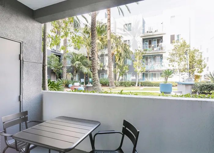 Ferienwohnung Playa Vista 2Br W Pool Gym Wd Nr 405 Lax-985 Los Angeles