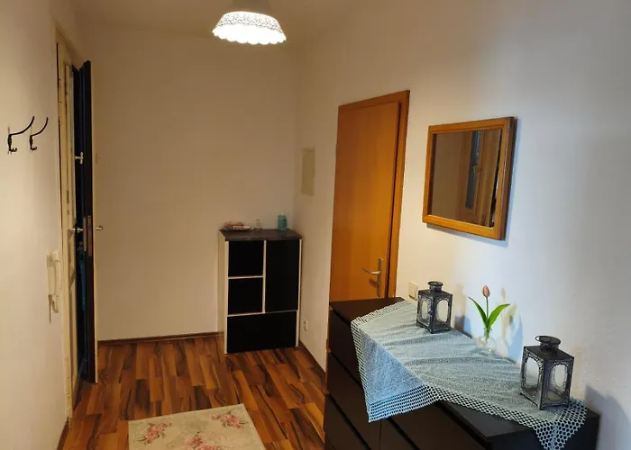 2 Zimmer Wohnung In Ruhiger Lage Leipzig