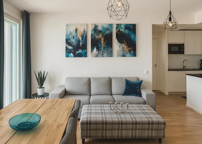 Modern, Bright 2 Bedroom Apartment With Great Views Helsinki