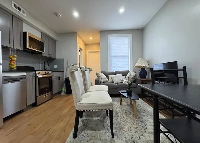 Perfectly Located 2Br Apt In Dc Near Metro Washington