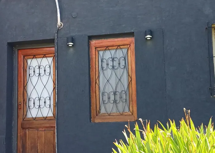 Los Lirios Gardes Pehuajó