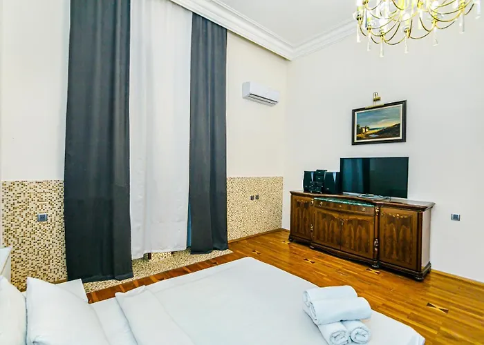 Lux Apartment In The Nizami Street Baku