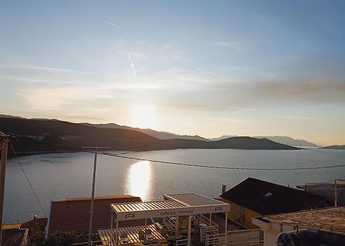 Ferienwohnung Meli Neum